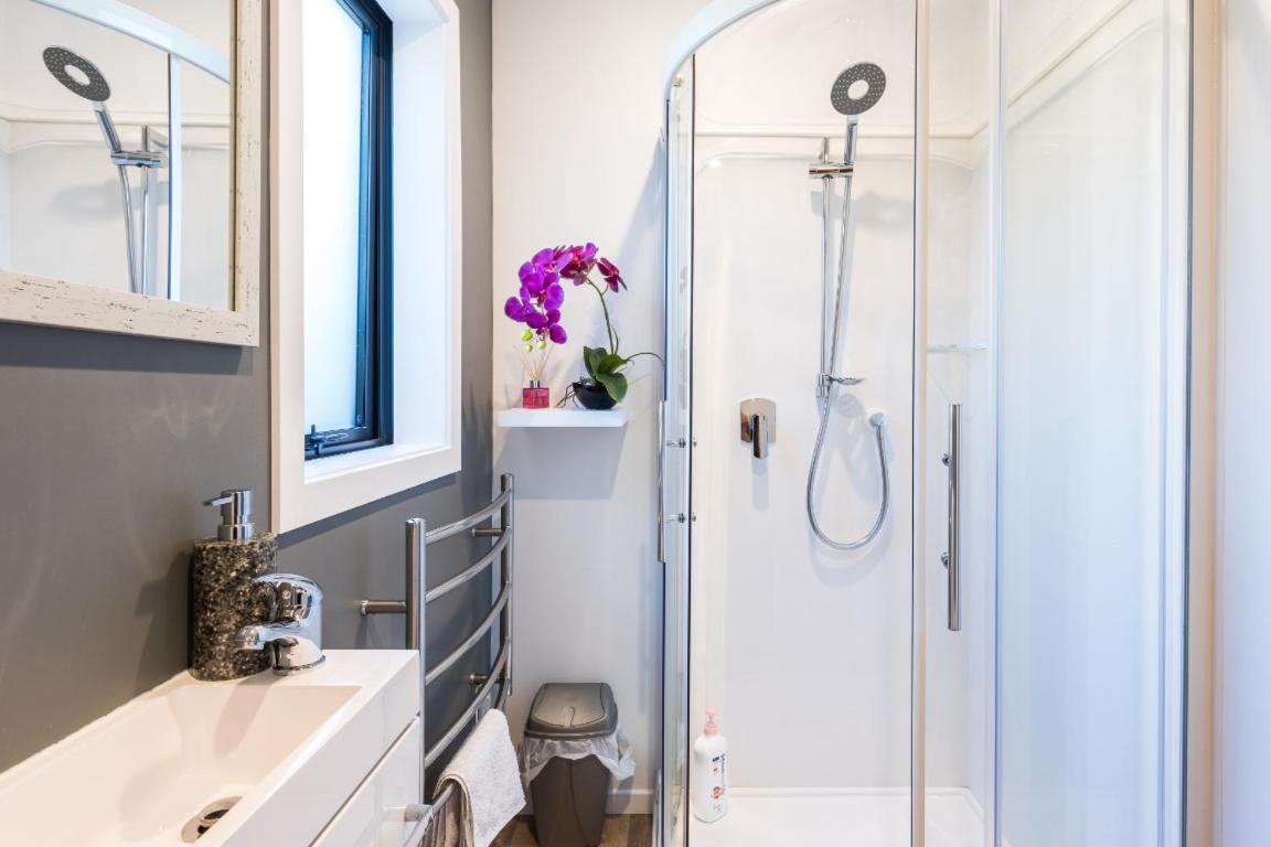 Modern Private Apartment 瓦纳卡 外观 照片